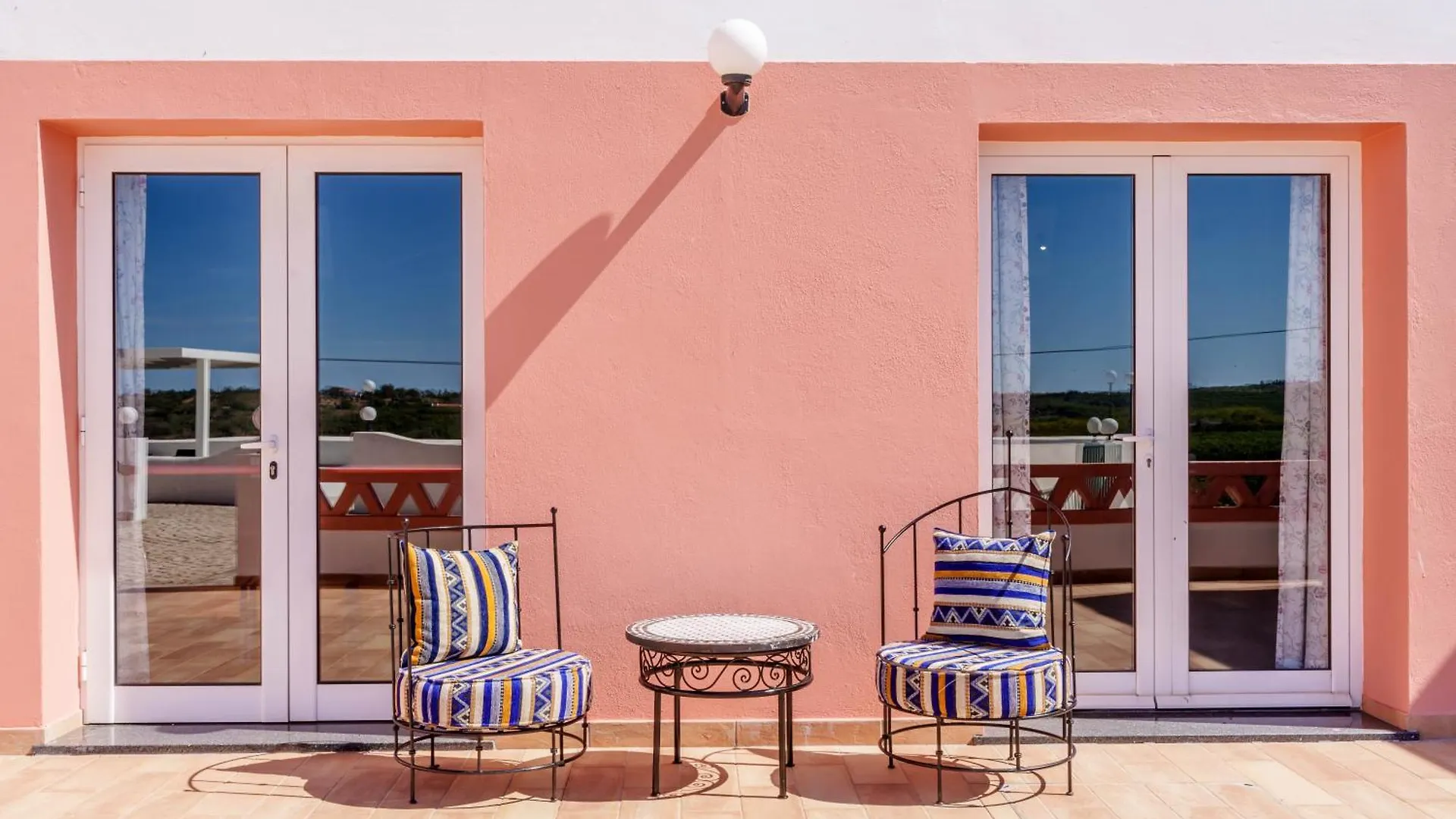 Quinta Dos Is Villa Algoz 0*,